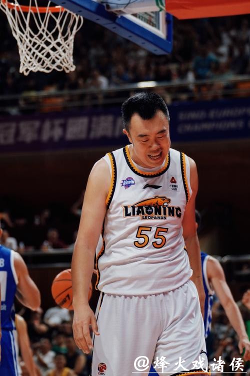 韩德君23+16张镇麟22分 辽宁送北控四连败